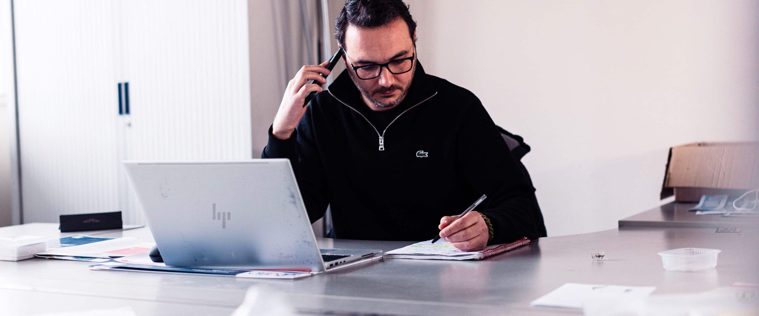 Échange client et préparation de projet au bureau d'études